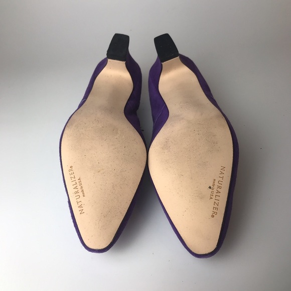 Vintage | Purple Suede Heels - Picture 4 of 4